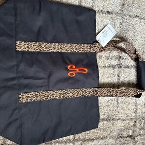 Marleylilly tote bag never used . Wrong initial and can not return.